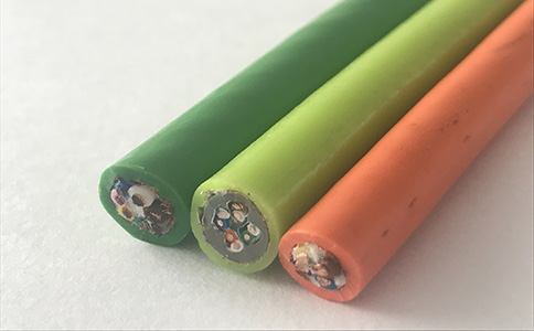 把握拖鏈電纜利用體例很是首要